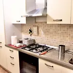 Dimora Del Casale Alojamento de Acomodação e Pequeno-almoço Brindisi