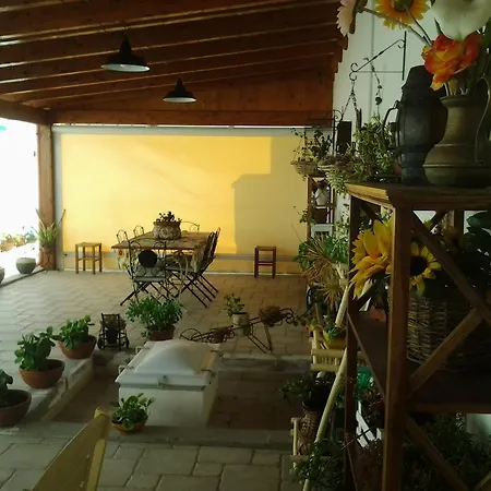 Dimora Del Casale לינה וארוחת בוקר ברינדיזי