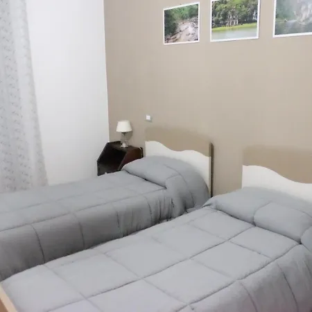 Dimora Del Casale לינה וארוחת בוקר 4*